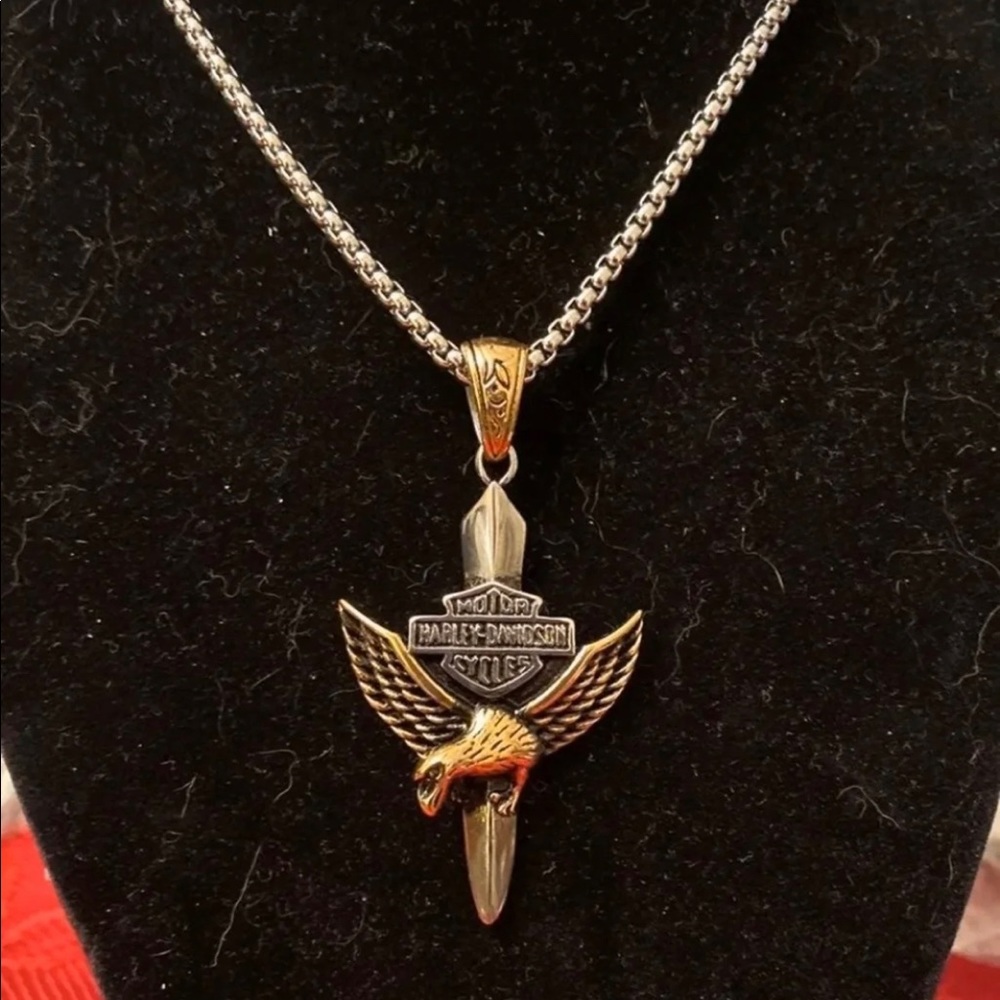 Limited! HD Men’s Necklaces
